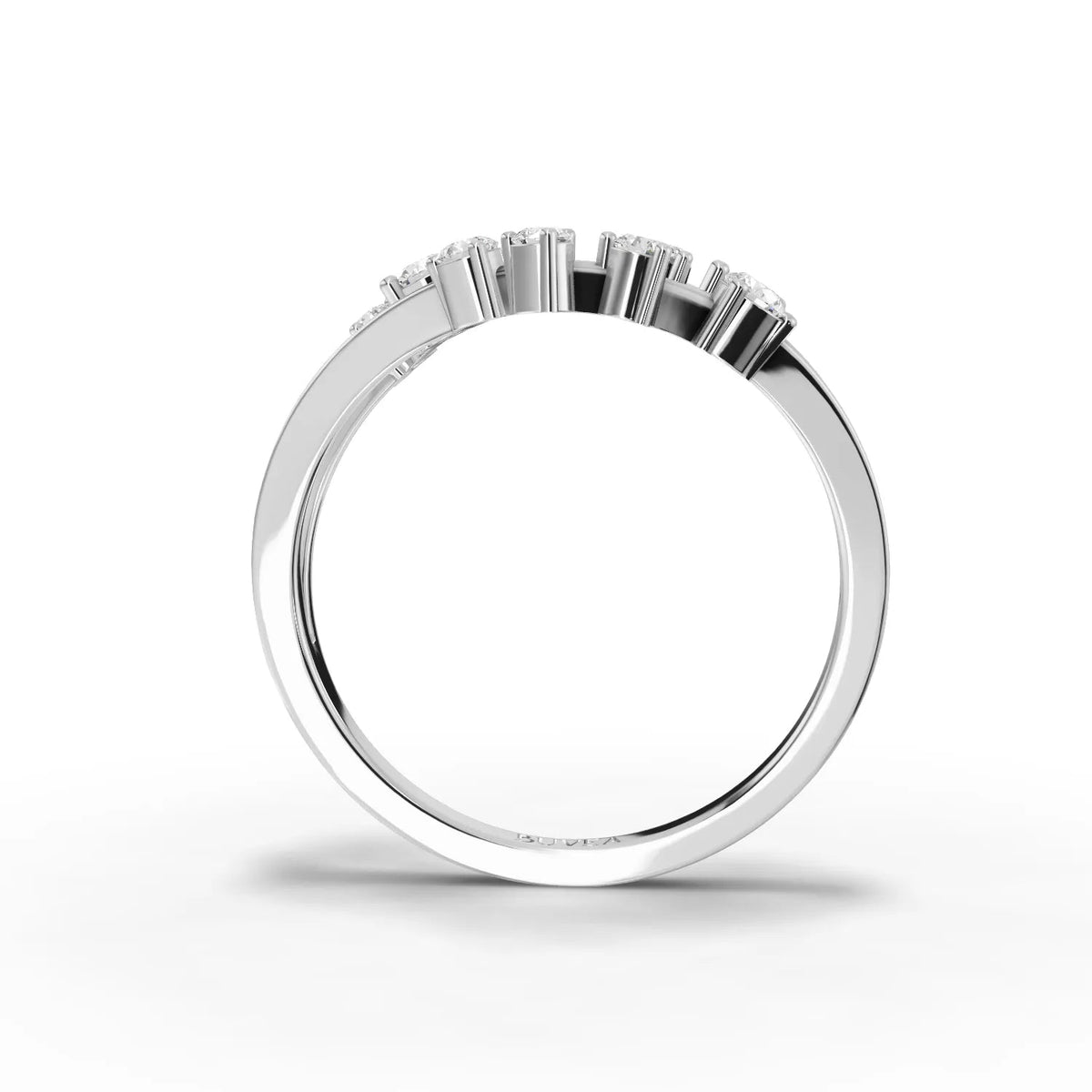 Sculptural open band ring in 18k gold, featuring round lab-grown diamonds arranged in an Aquarius constellation design.