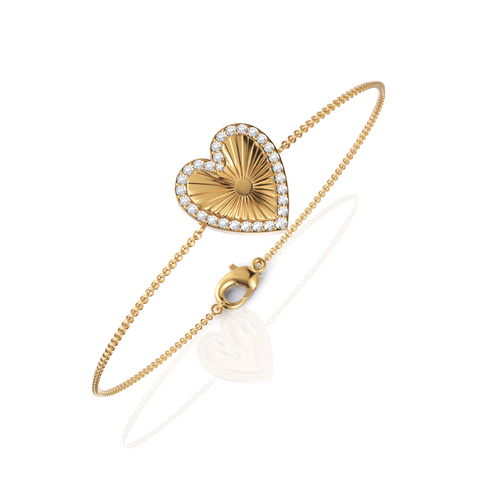 18K gold bracelet featuring a heart-shaped centerpiece with a radial texture, surrounded by round pavé lab-grown diamonds.