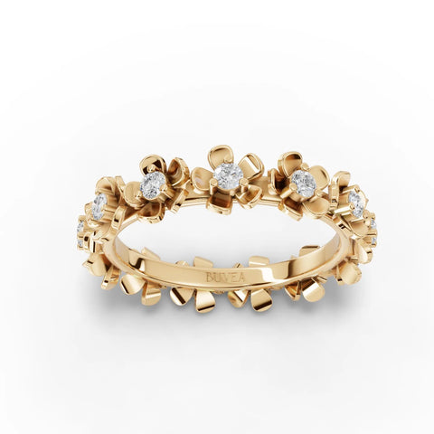 Floral eternity ring in 18K gold, featuring round lab grown diamonds set in a nature-inspired design.