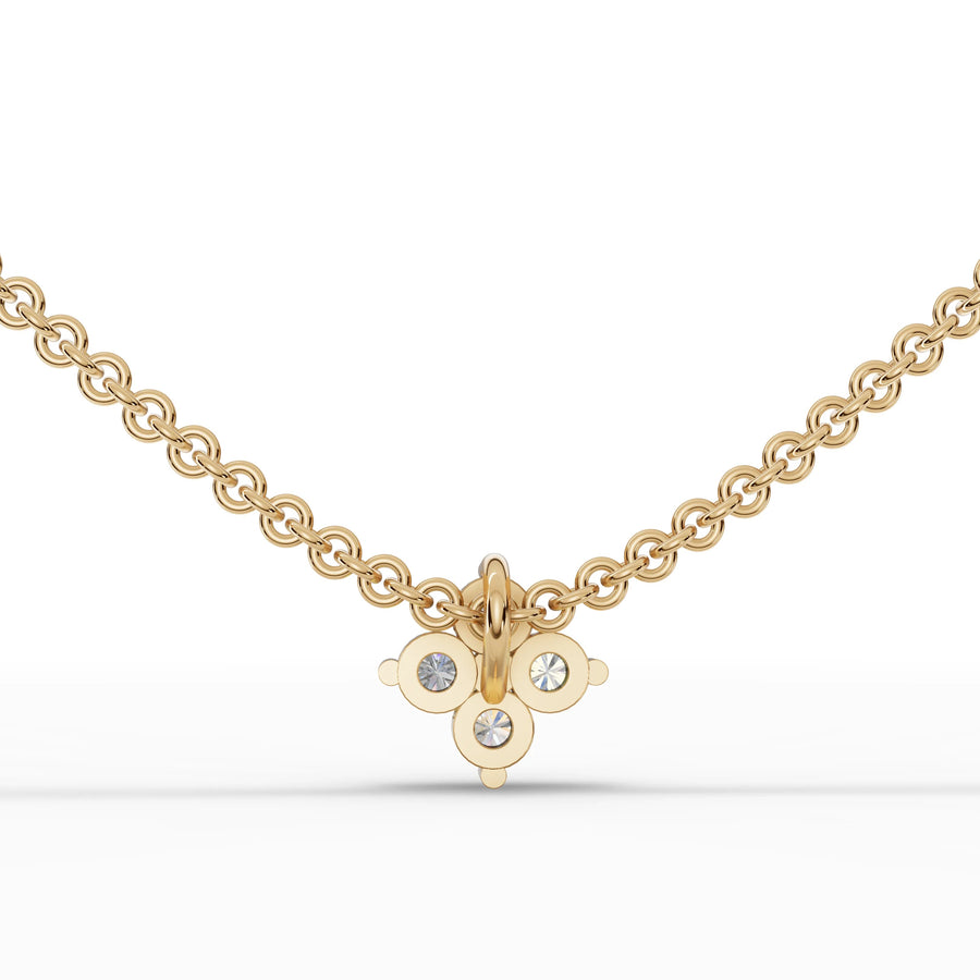 Cluster geometry in yellow gold