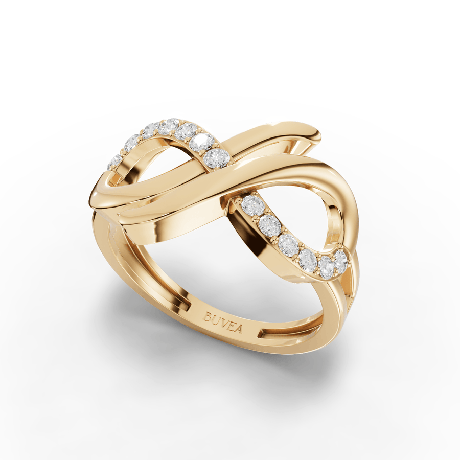Pavé loop yellow gold close-up