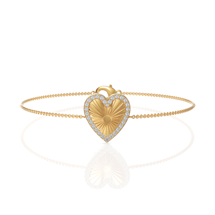 Heart pavé bracelet in yellow gold