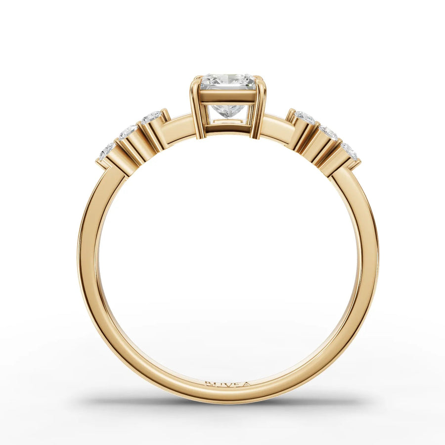 Bar-set stones yellow gold close-up