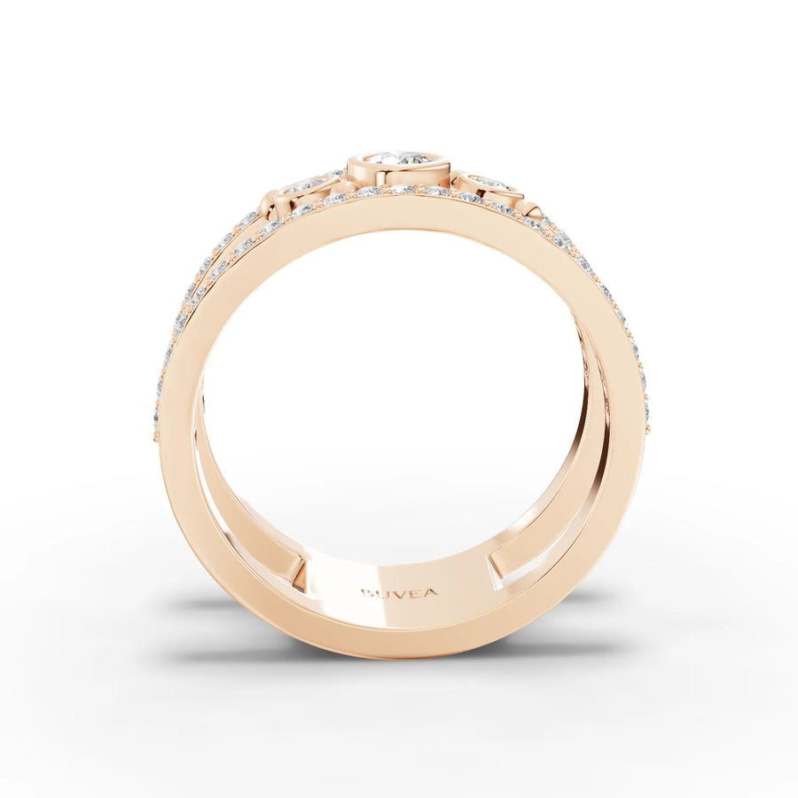 Bezel-set diamond ring rose gold close-up