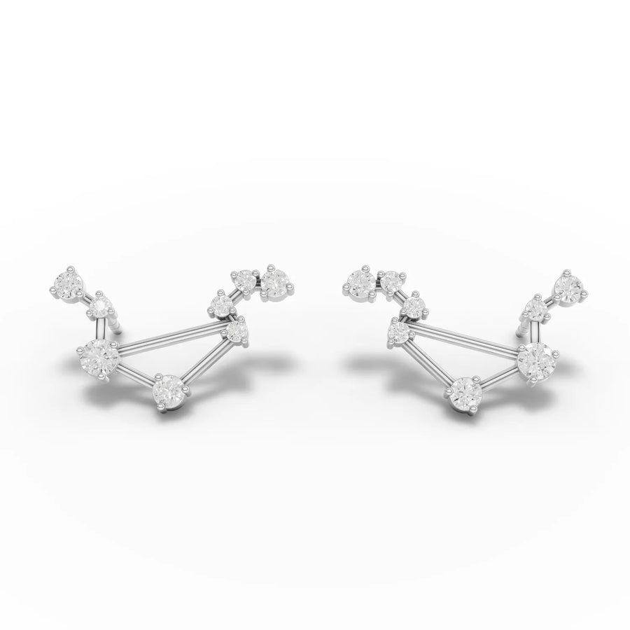 White gold prong setting close-up