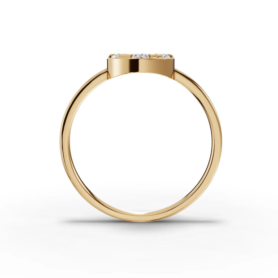 Lab-grown diamond cluster ring yellow gold close-up