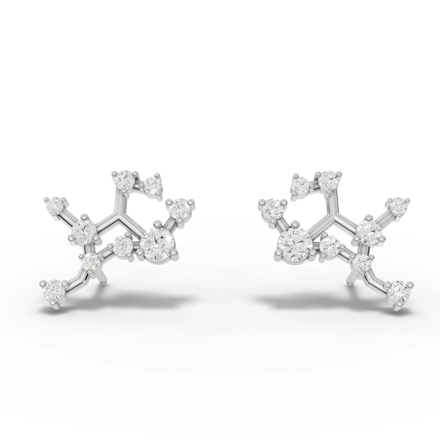 White gold prong setting detail close-up