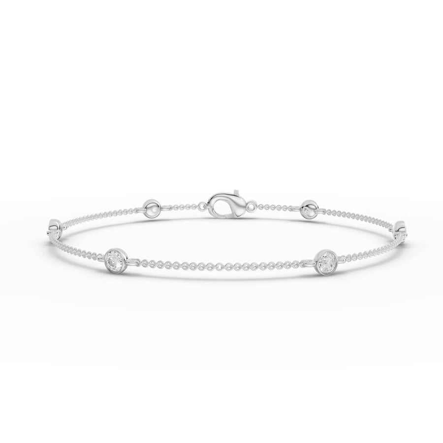 White gold bead spacing detail