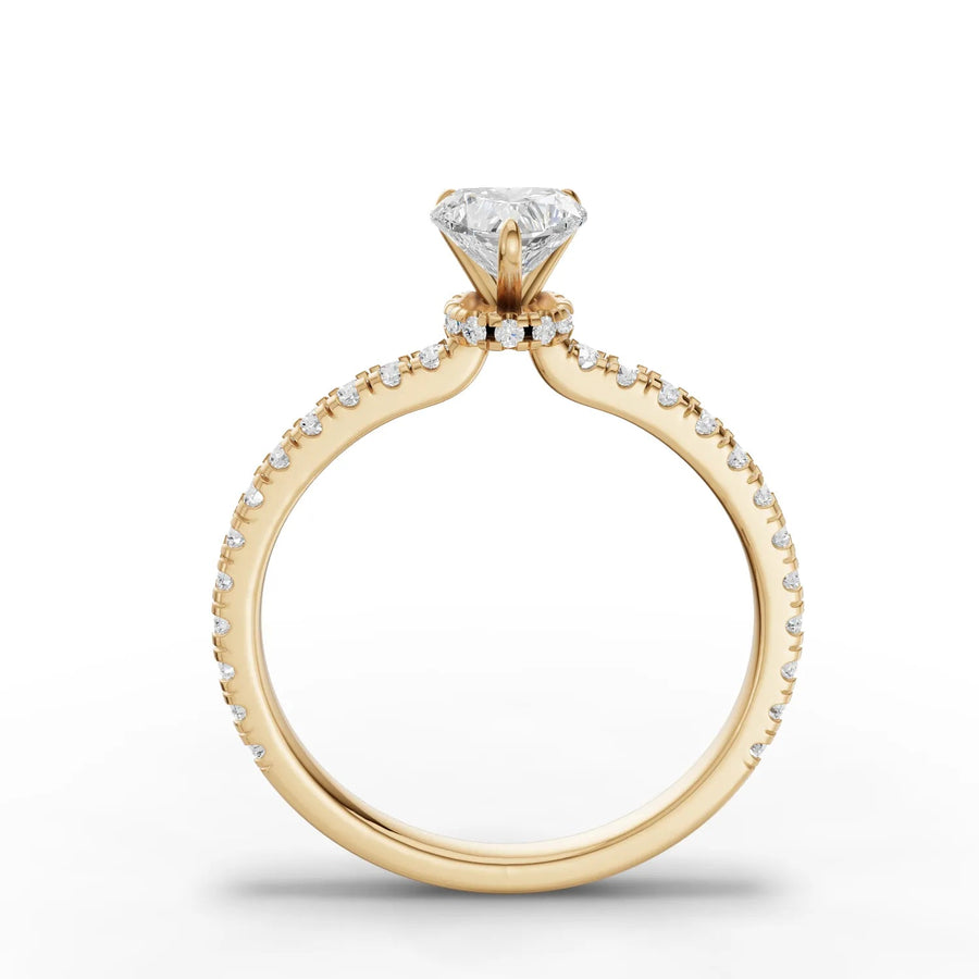 Yellow gold polished shank detail