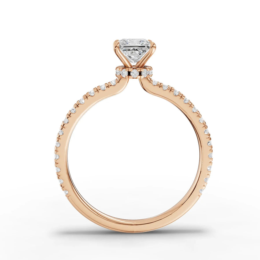Princess lab-grown ring rose gold close-up