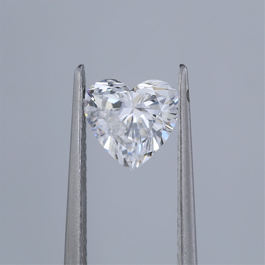 1.00 CT Heart Loose Lab Grown Diamond D VVS2 IGI, view 2