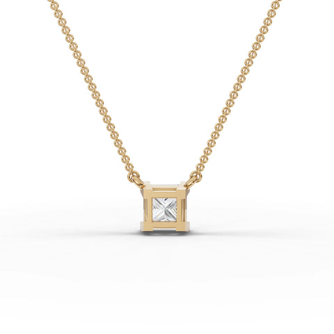 Lab-grown princess pendant yellow gold close-up