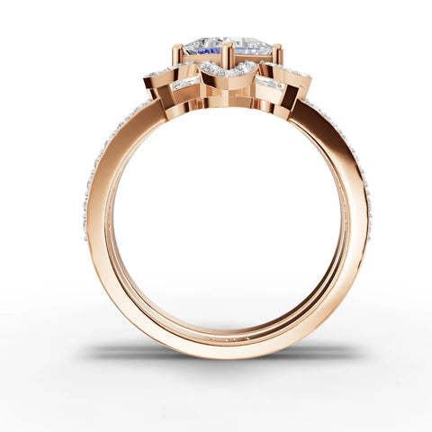Princess halo ring set featuring a central princess cut diamond and pavé bands, crafted in 18K rose gold.