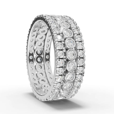 Round lab-grown bridal set white gold close-up