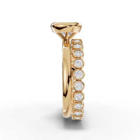 Round lab-grown bezel ring rose gold close-up