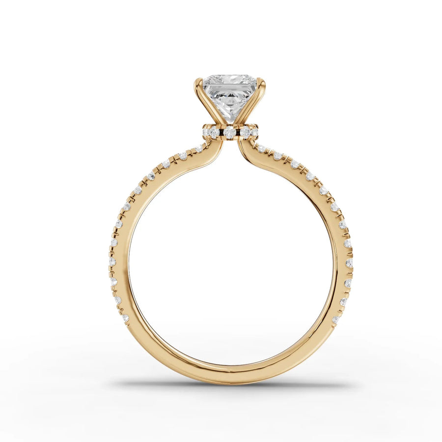 Princess lab-grown ring yellow gold close-up