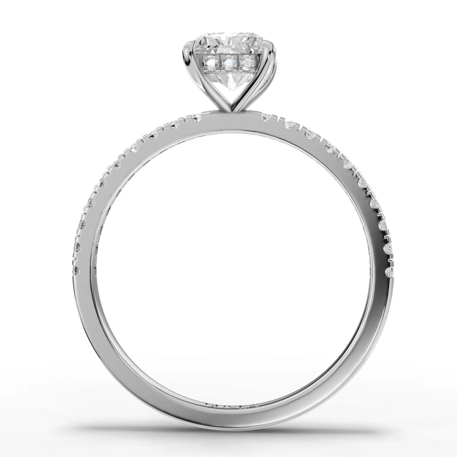 Radiant center stone ring structural close-up