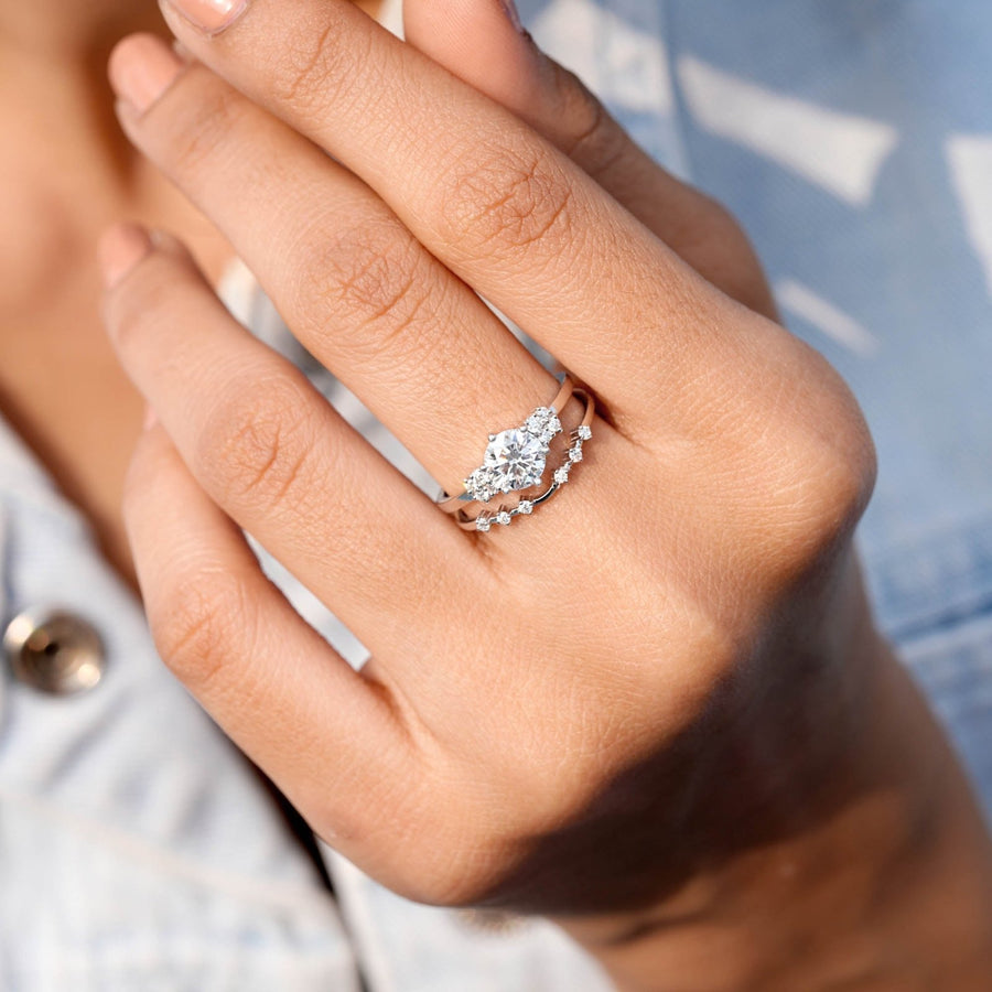 1.21 CT round diamond dual-band ring set worn on hand