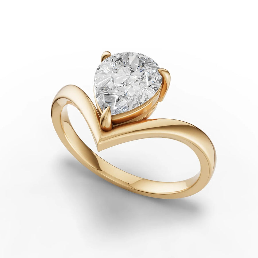 Yellow gold brilliance macro