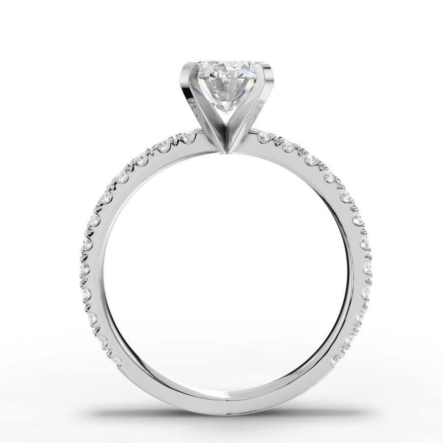 White gold band curvature detail