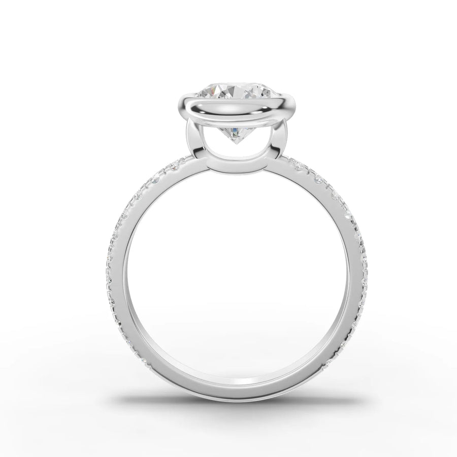 Bezel round lab-grown ring white gold close-up