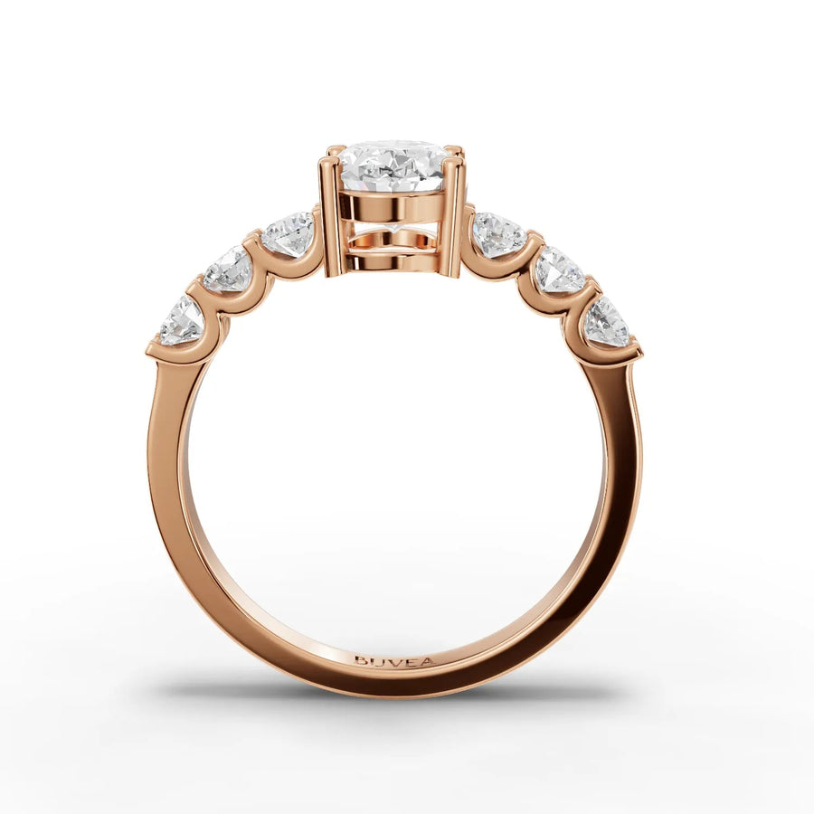 Oval center ring rose gold close-up
