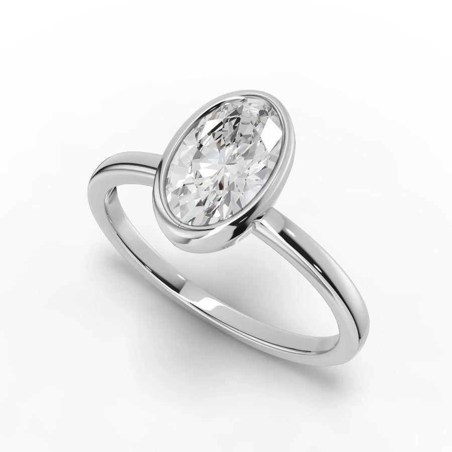 White gold band curvature detail