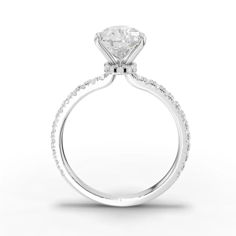 Pear lab-grown ring white gold close-up
