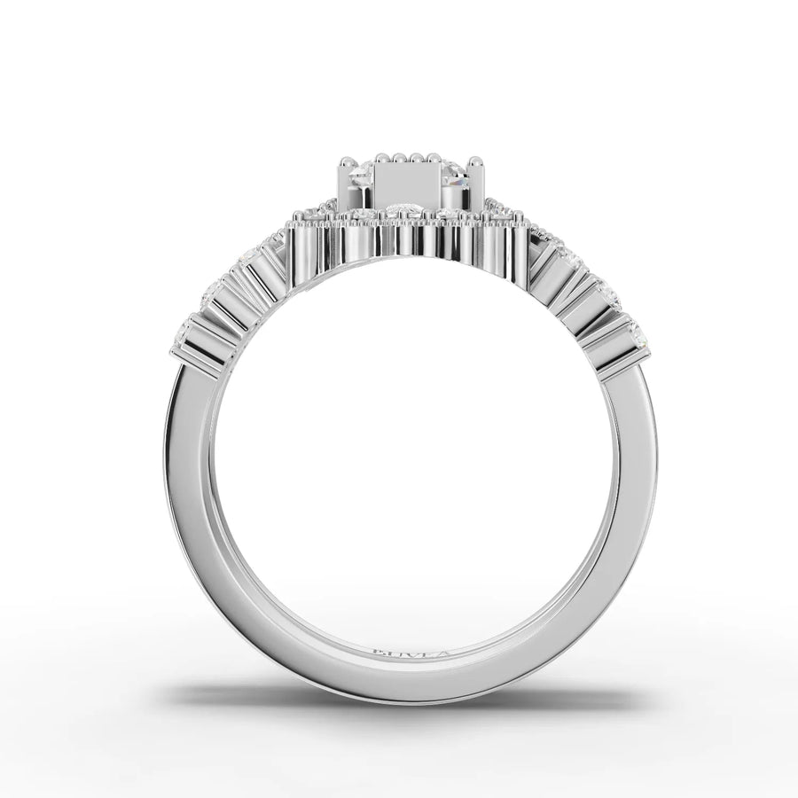 Emerald center halo ring white gold close-up