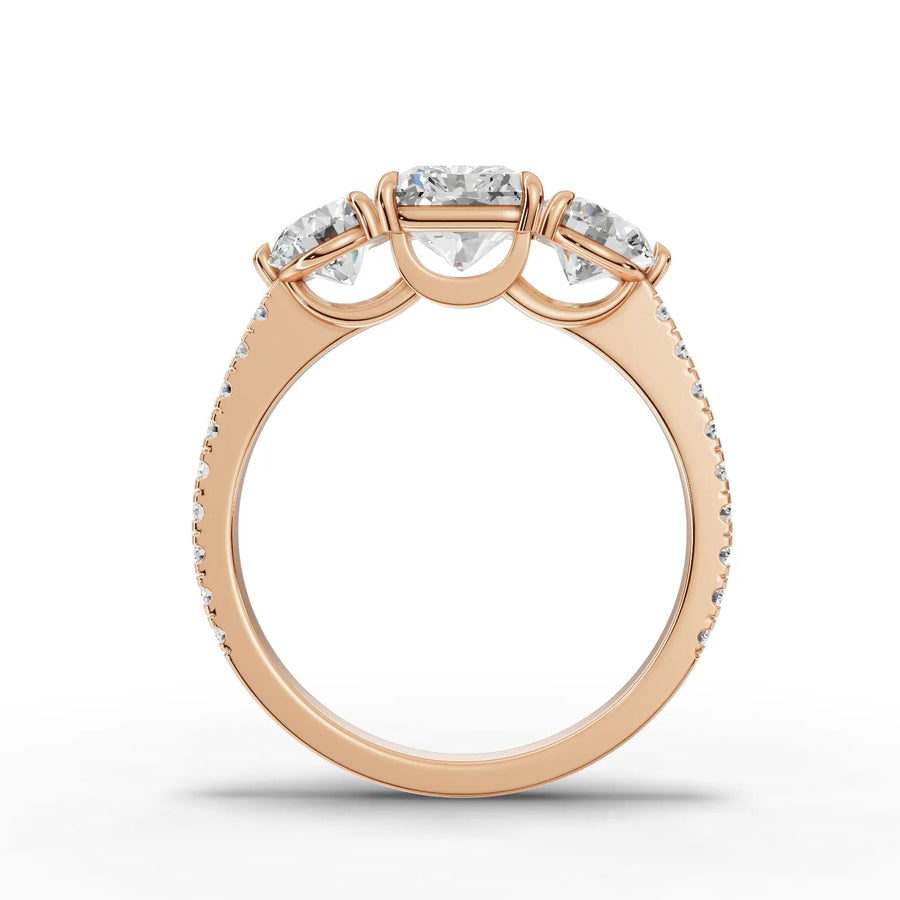 Radiant lab-grown ring rose gold close-up