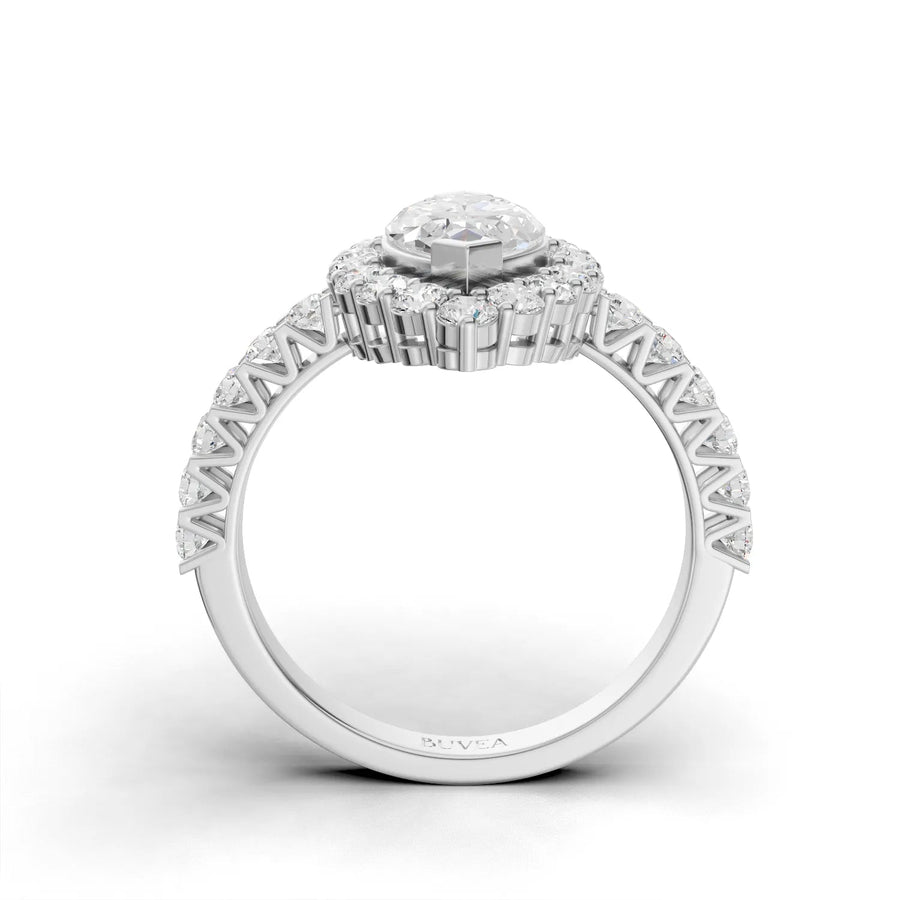 Pavé band marquise ring white gold close-up