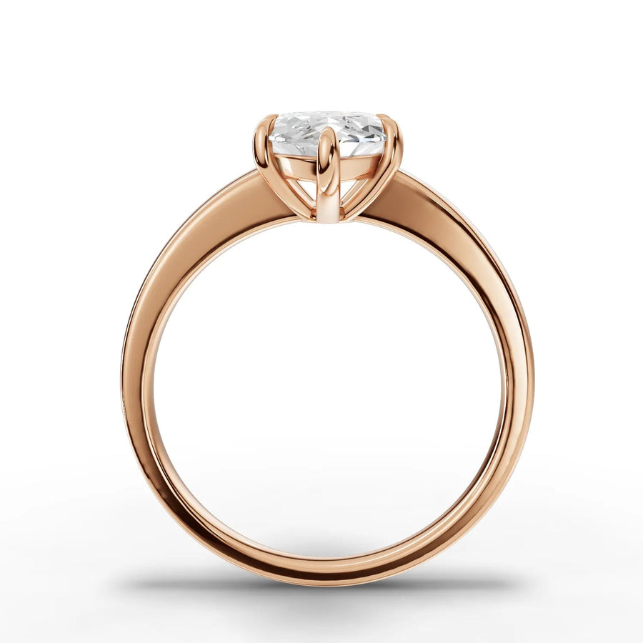 Rose gold band brilliance detail