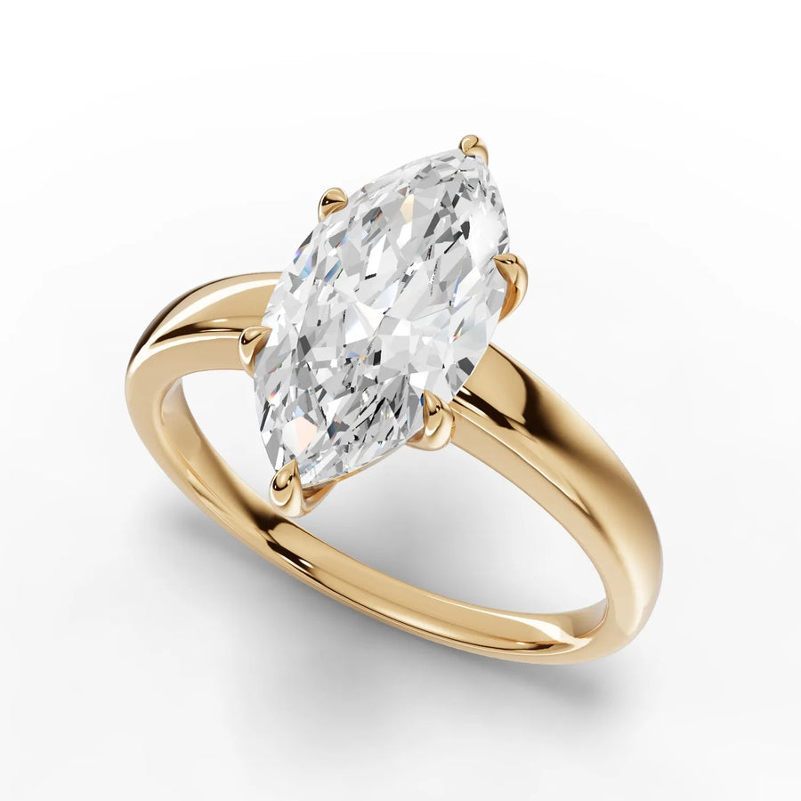 Yellow gold ring details