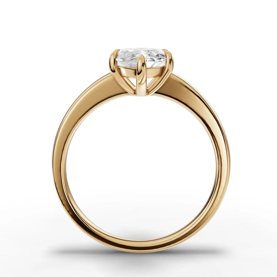 Yellow gold polished shank detail