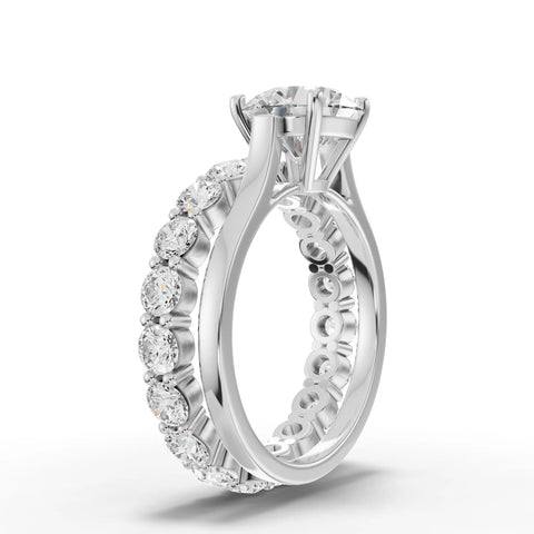Round lab-grown bridal set white gold close-up