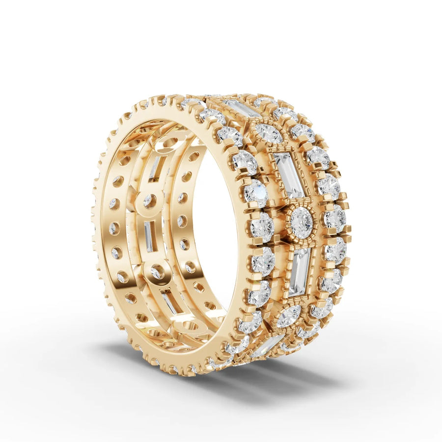 Lab-grown bridal set yellow gold close-up