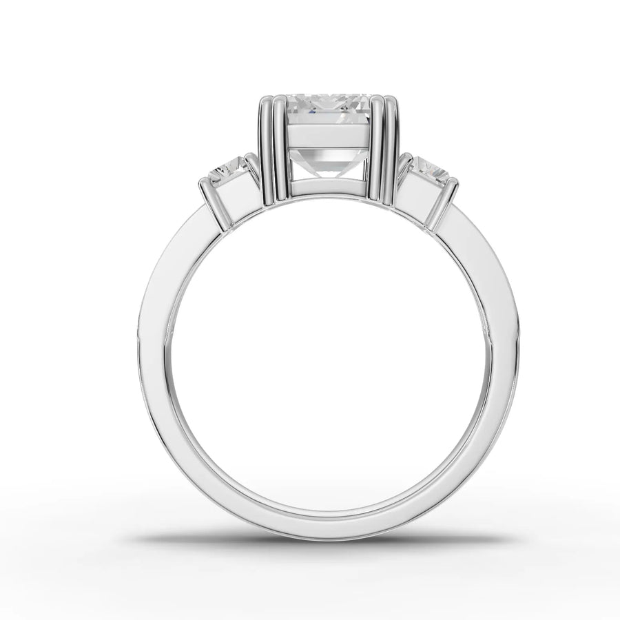 White gold band curvature close-up