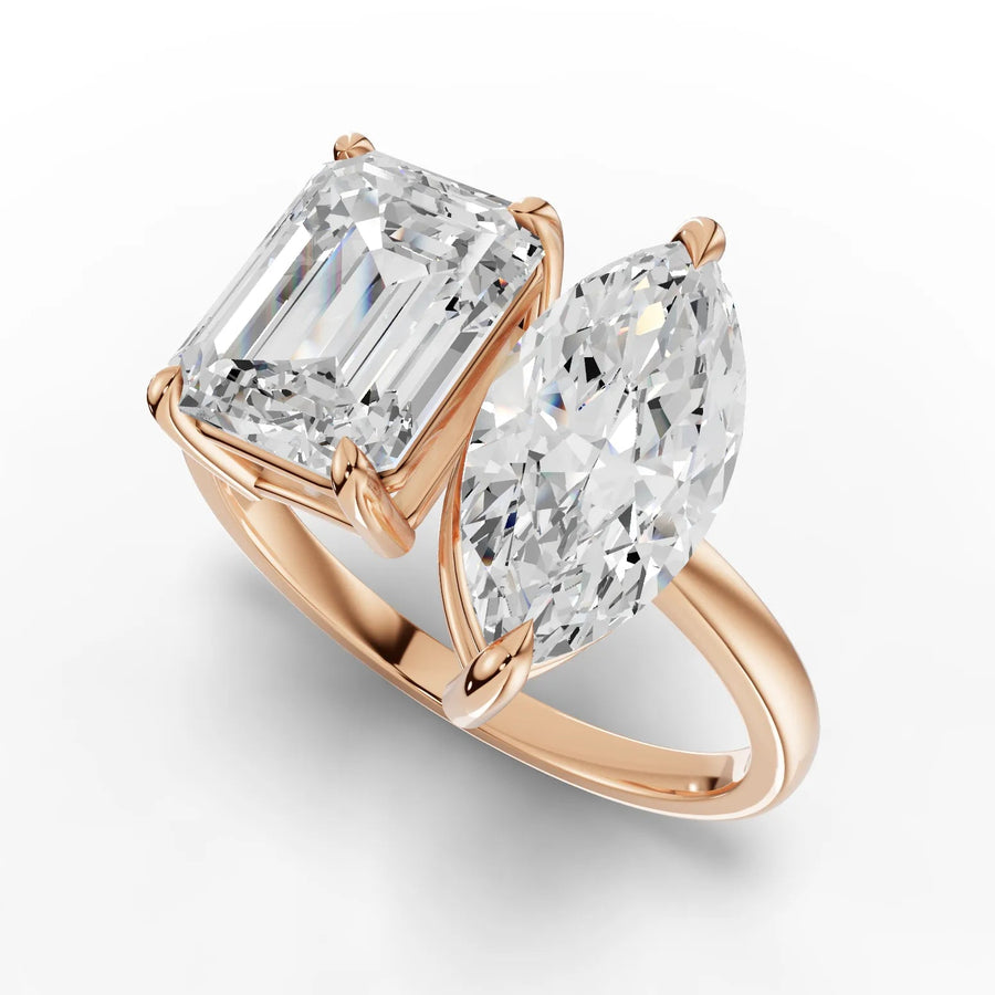 Emerald marquise toi et moi ring rose gold angle