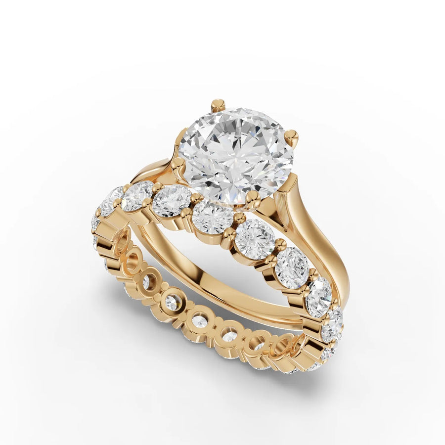Round bridal set yellow gold angle