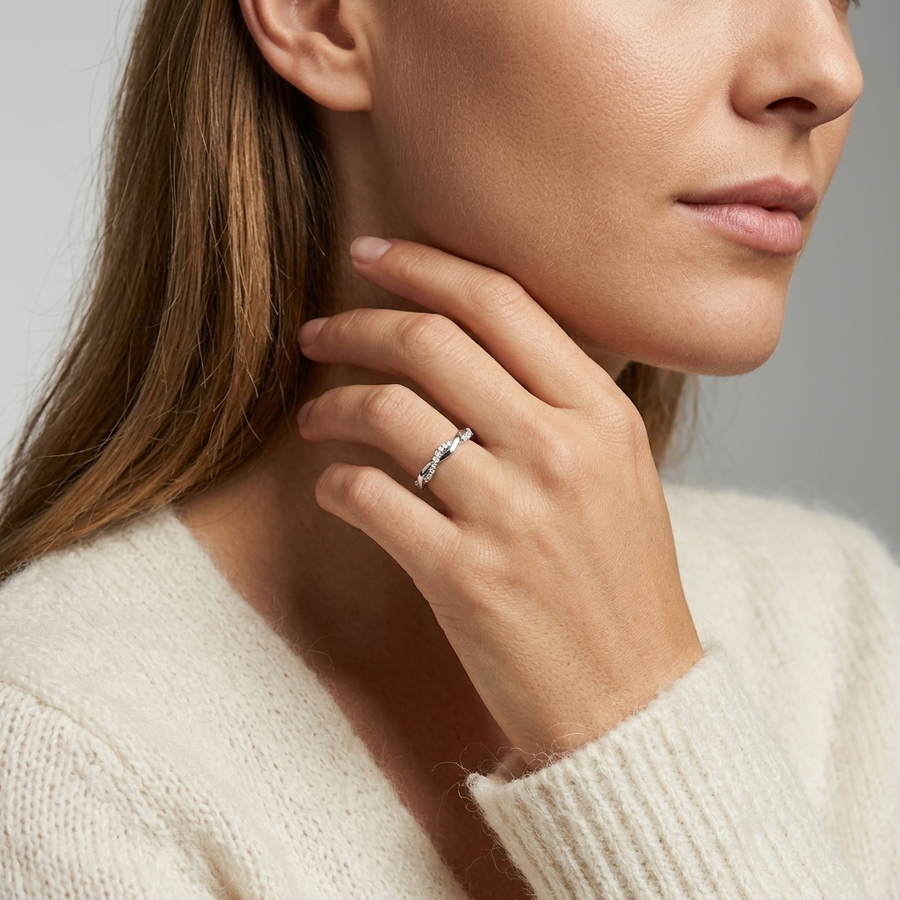 0.08 Ct Round Twisted Infinity Band