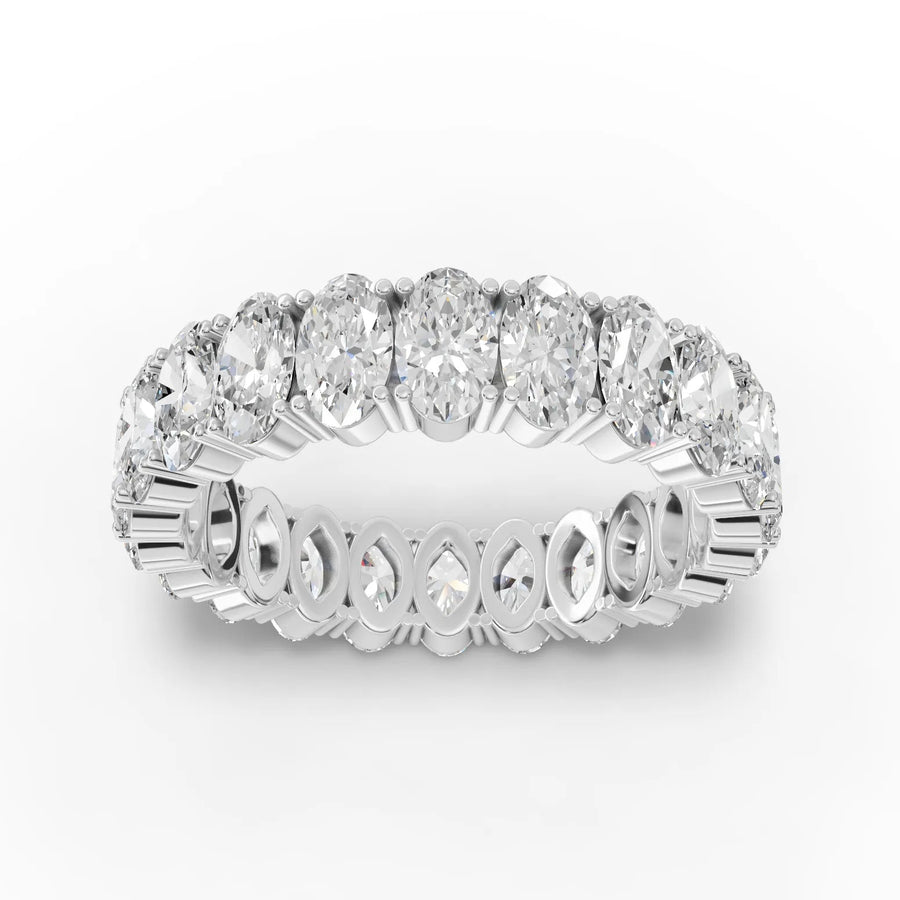 5.50 ct oval lab diamond full eternity ring in 18K gold with basket setting and continuous oval-cut diamonds