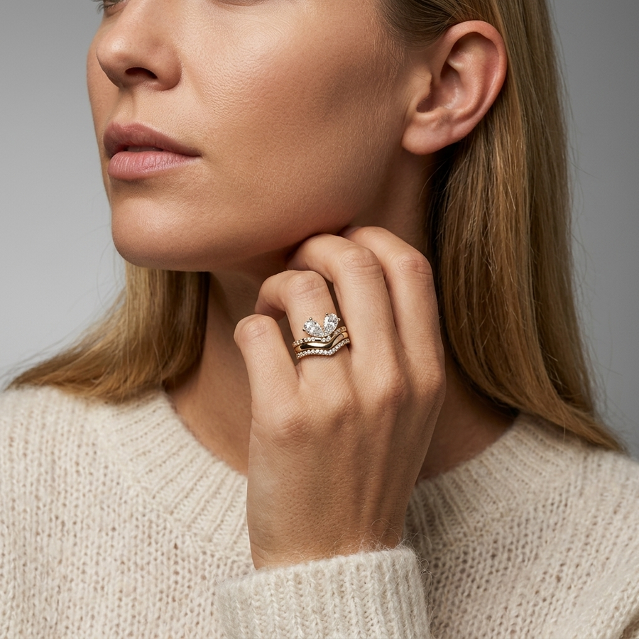 1.80 Ct Pear Toi et Moi With Side Stone Band Set