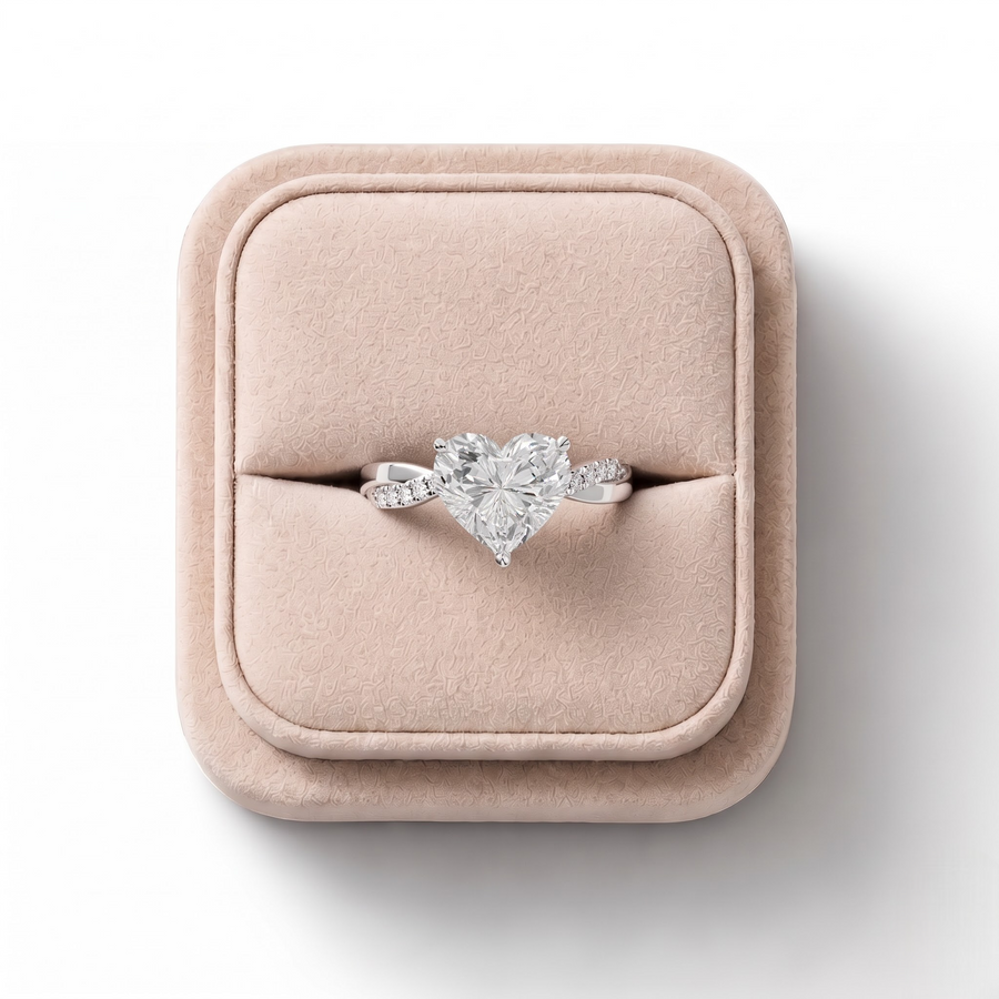 2.70 Ct Heart Solitaire With Twist Pavé Band 2.50 Ct Center