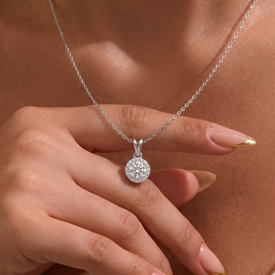 1.23 Ct Round Halo Lab Diamond Pendant