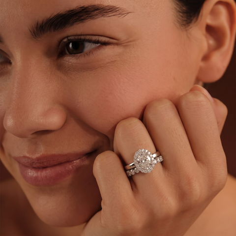 1.70 Ct Oval Halo Lab Grown Diamond Bridal Ring Set