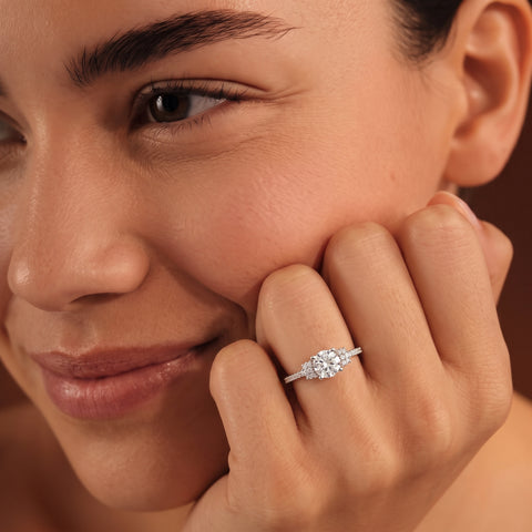 1.46 Ct Round Solitaire Accent Ring