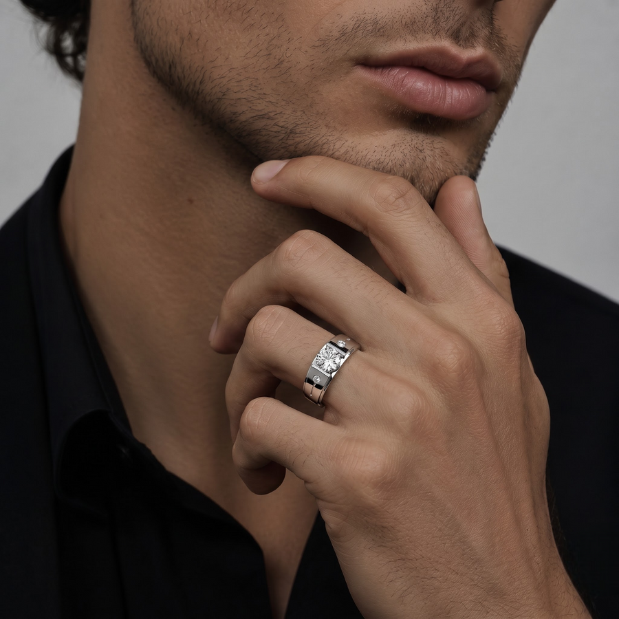 1.12 Ct Round Brilliant Diamond Cigar Band Ring