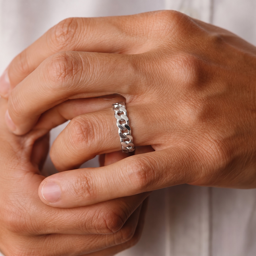 0.10 Ct Round Micro Pavé Set Diamond Ring