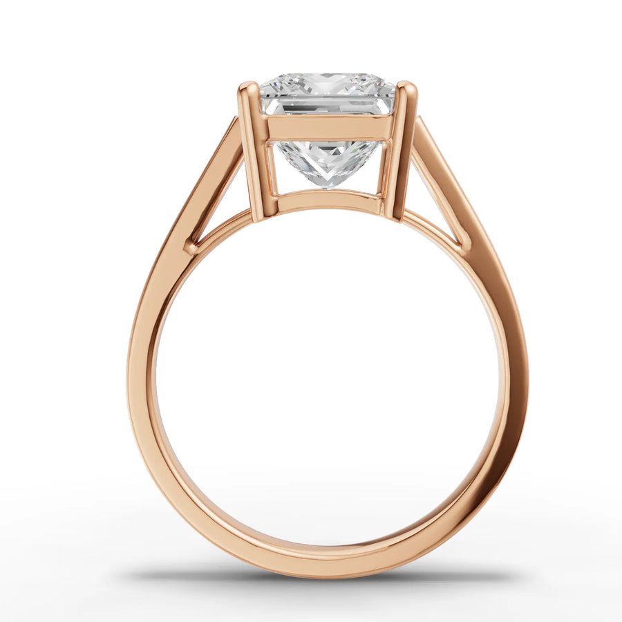 Lab-grown princess ring rose gold close-up