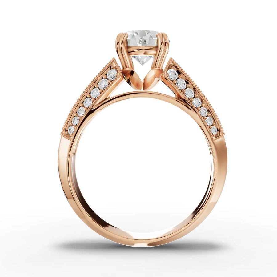 Round lab-grown ring rose gold close-up